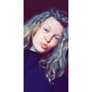 Meet your Posher, Hana